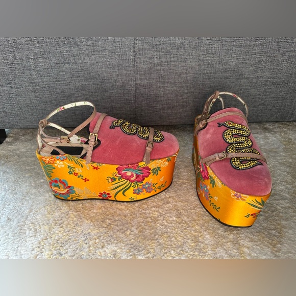 Gucci Platforms with Detachable Slipper - Picture 3 of 16